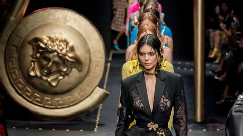 canzone dolce gabbana armani versace|Versace and Dolce & Gabbana AW19 show report: smells like .